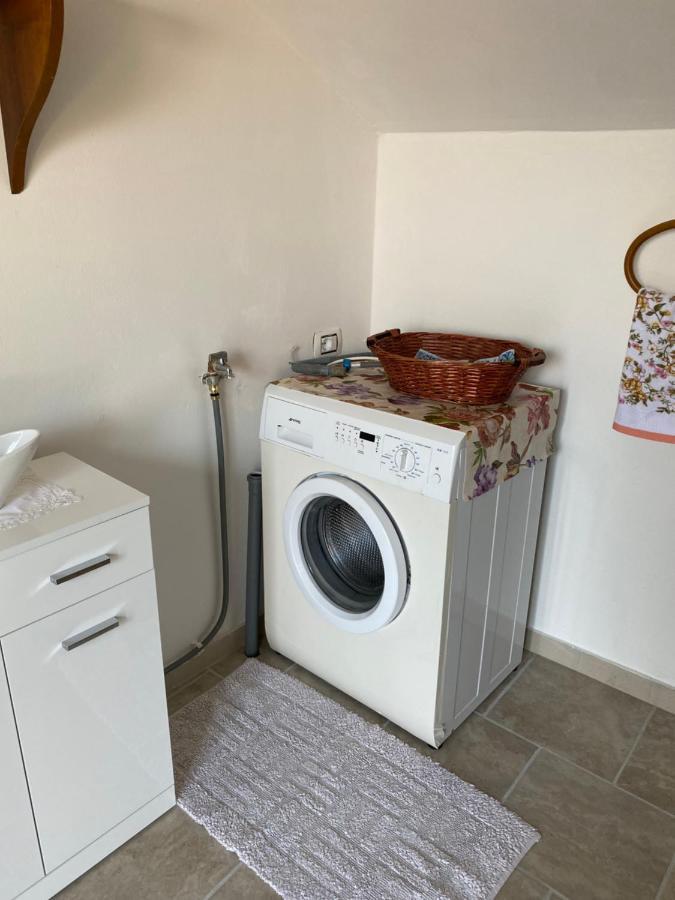 Apartmán Gere House Lezzeno Exteriér fotografie